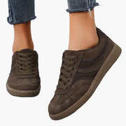 Reeve | Retro Lace-Up Flatform Trainers