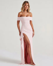 Belle | Bodycon Off-Shoulder Ruched Maxi Dress